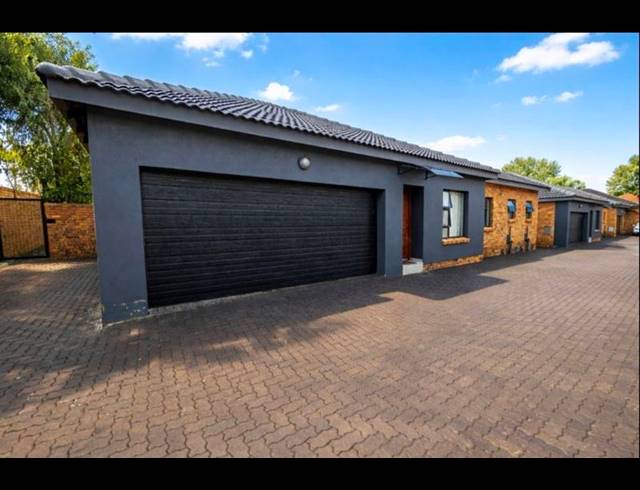 3 BEDROOM CLUSTER FOR SALE IN NEW REDRUTH